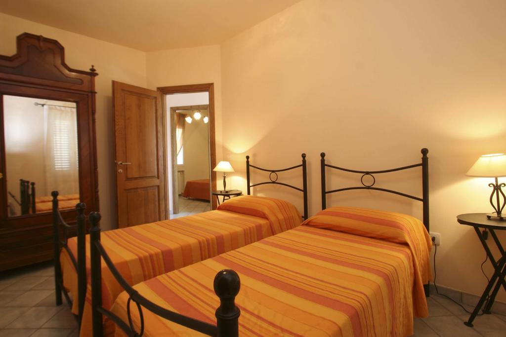 Villa Lo Scoglio - Goelba Capoliveri  Habitación foto